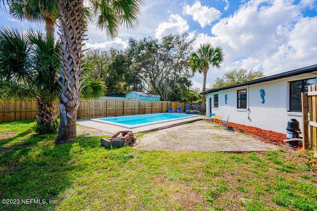 1746 Bartram Road Jacksonville, FL 32207 - Photo 34 of 43 Backyard
