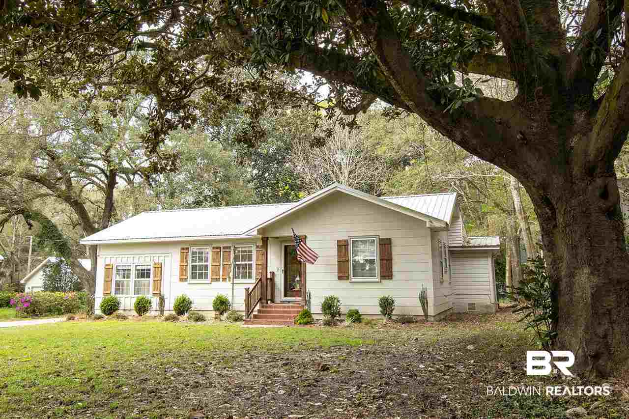 414 South Section Street Fairhope, AL 36532 - Photo 2 of 33
