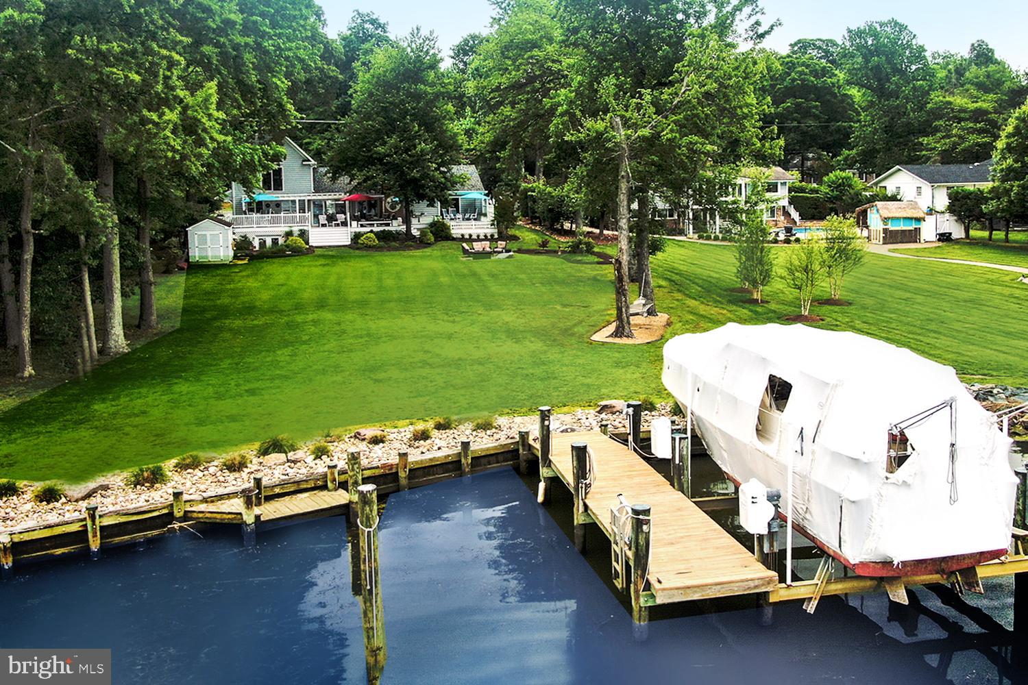 Boat Slip & Pier with Water / Electric and Lift