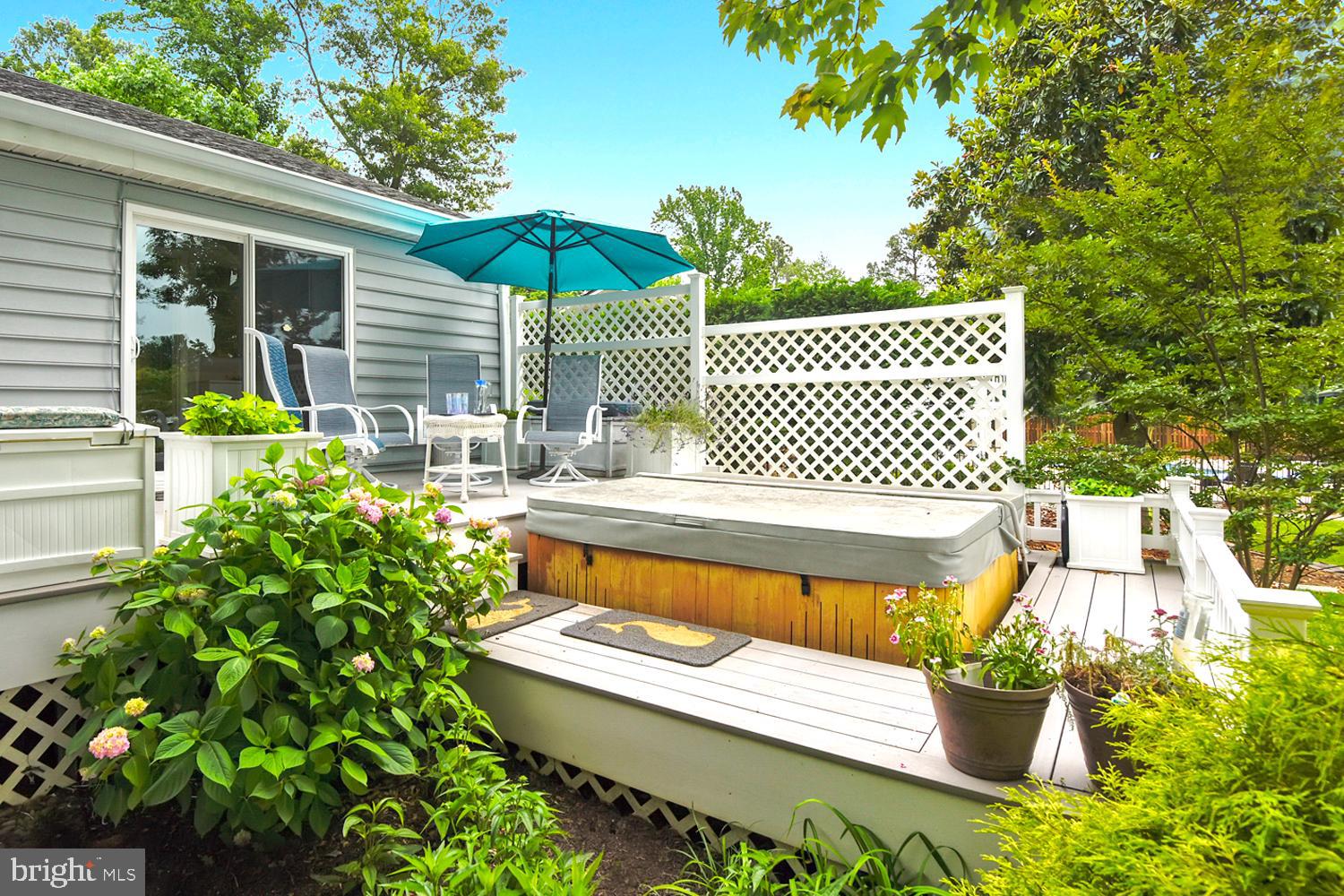 3700 Thomas Point Road Annapolis, MD 21403 - Photo 10 of 47 End Your Hectic Day Beneath Bay Stars