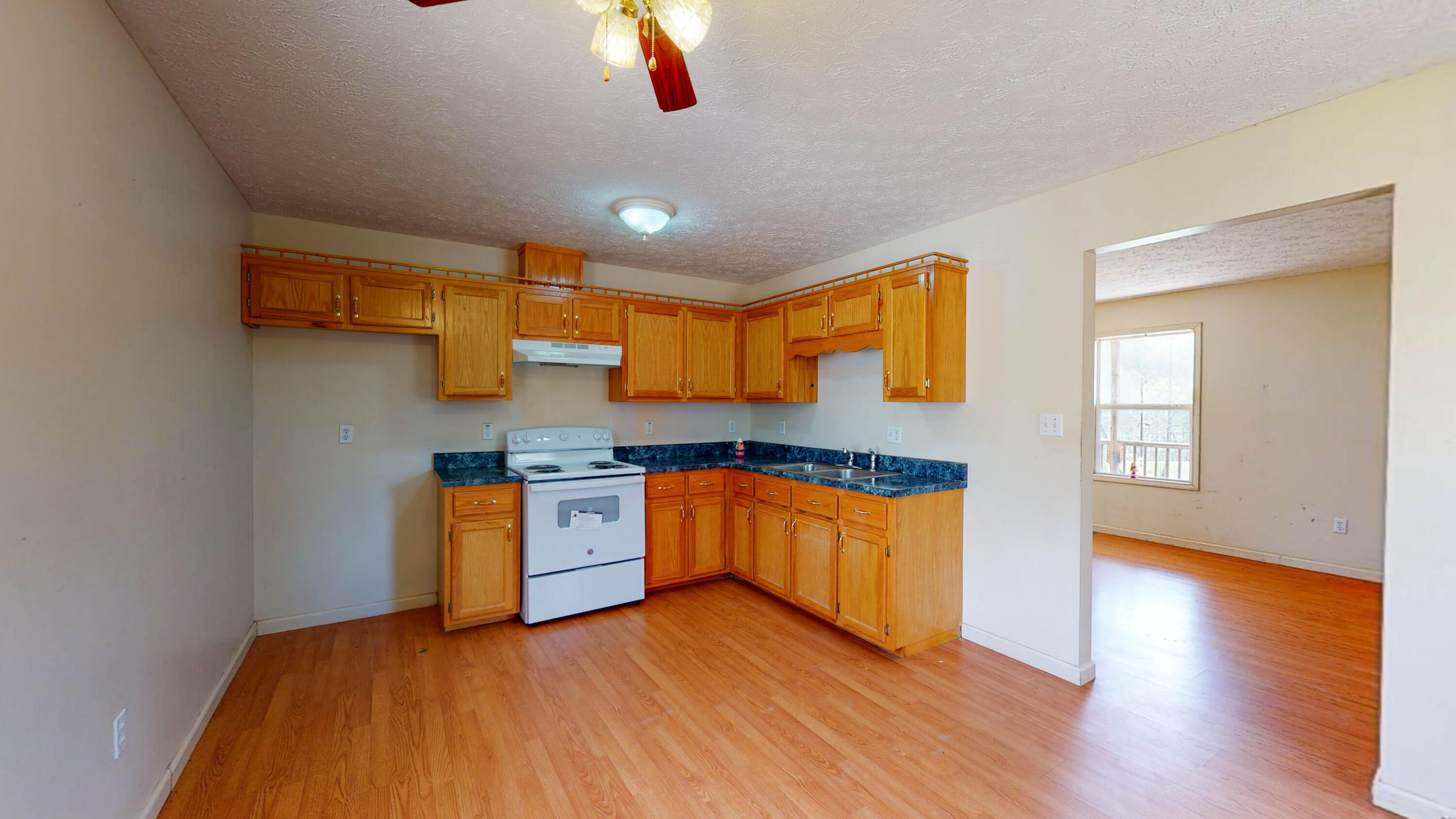 130 West Robbins Road Robbins, TN 37852 - Photo 11 of 16 130-W-Robbins-Rd-04202021_195608