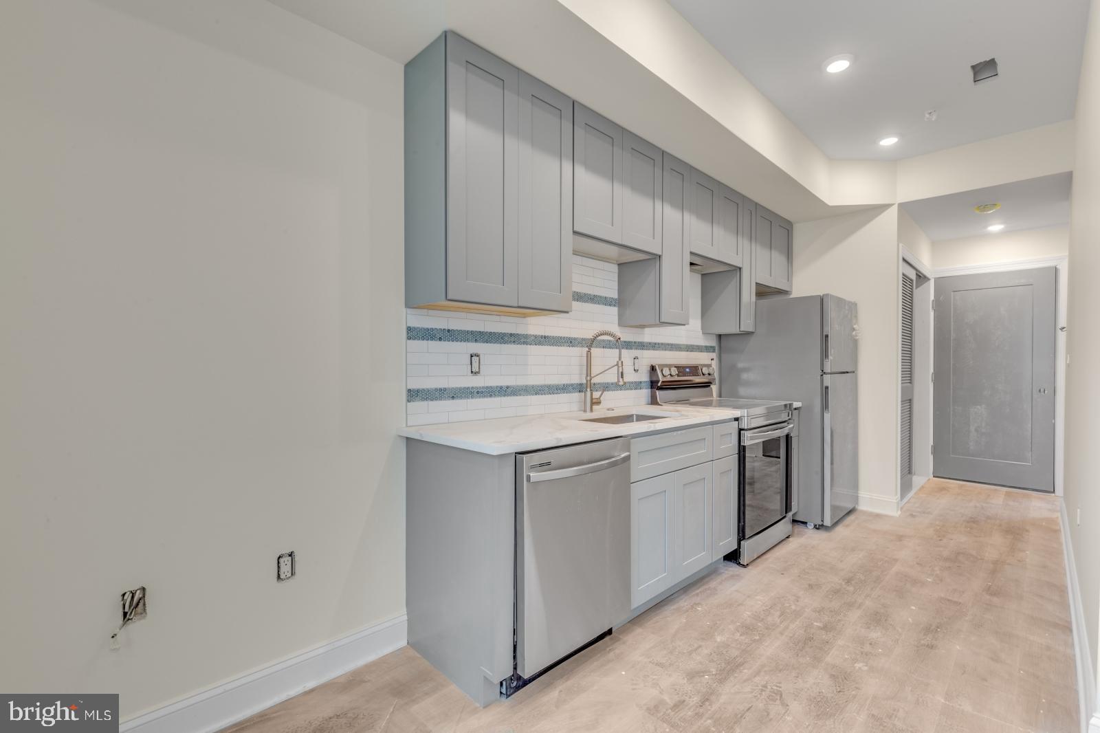 6601 Ridge Avenue, Unit C Philadelphia, PA 19128 - Photo 1 of 15