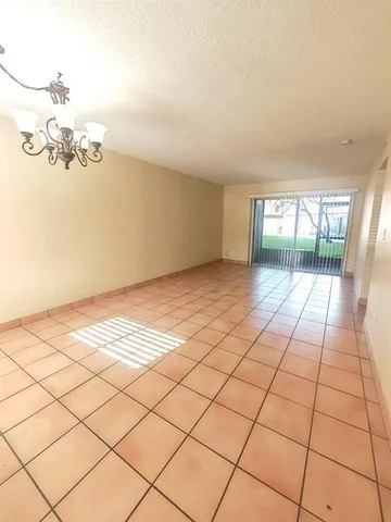 $1,350 | Undisclosed Address, Tampa, FL 33615