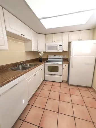 $1,200 | Undisclosed Address, Tampa, FL 33615