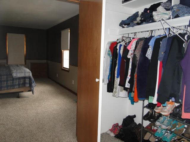 11316 Webster Road Clio, MI 48420 - Photo 9 of 19 21430735-8.JPG
