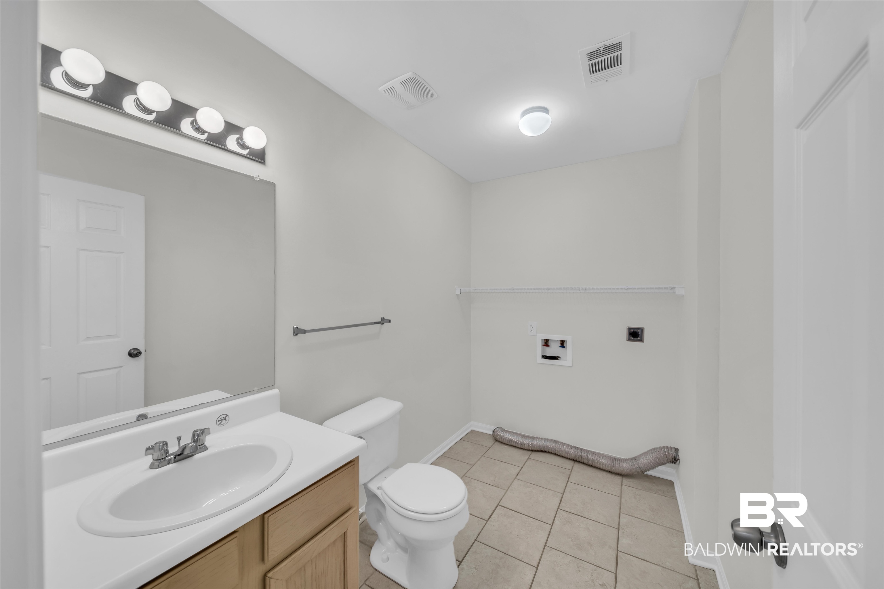 1517 Regency Road, Unit 144 Gulf Shores, AL 36542 - Photo 11 of 25