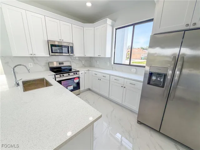 $2,199 | 1227 Southeast 3rd Avenue, Cape Coral, FL 33990