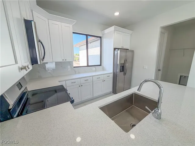 $2,199 | 1227 Southeast 3rd Avenue, Cape Coral, FL 33990