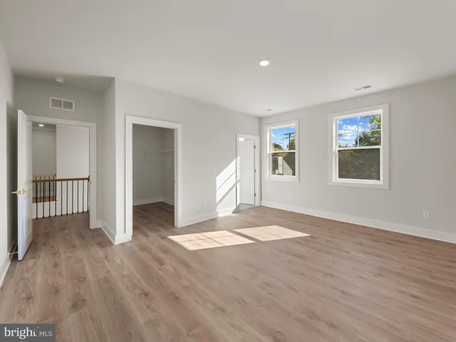 $1,699,990 | 8260 Colling Ridge Court, Alexandria, VA 22308