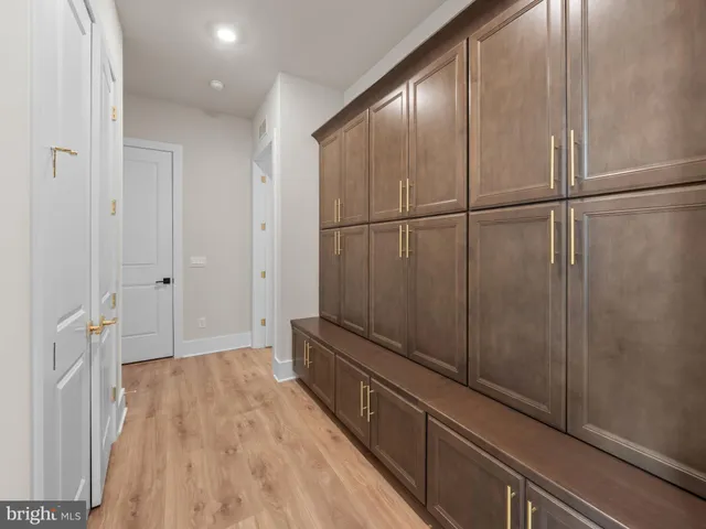 $1,699,990 | 8260 Colling Ridge Court, Alexandria, VA 22308