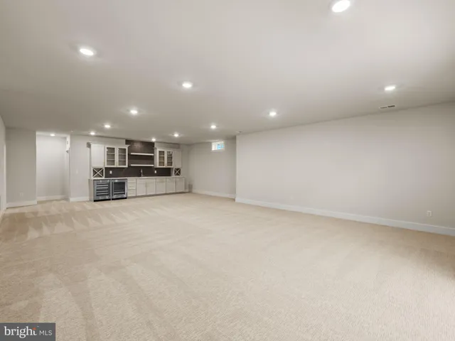 $1,699,990 | 8260 Colling Ridge Court, Alexandria, VA 22308