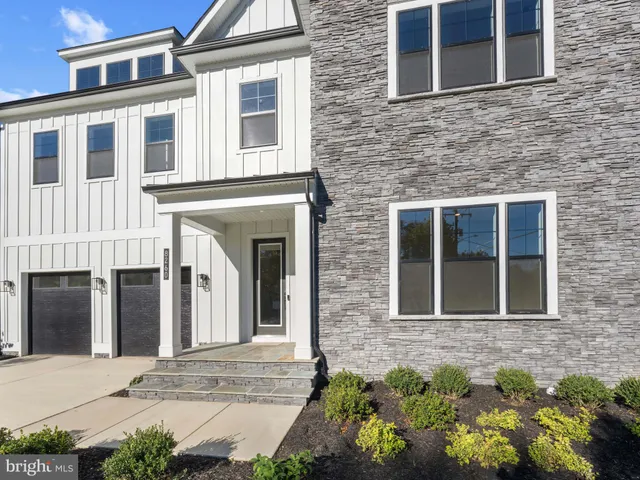 $1,699,990 | 8260 Colling Ridge Court, Alexandria, VA 22308