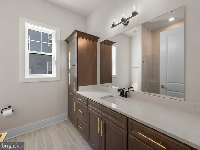 $1,699,990 | 8260 Colling Ridge Court, Alexandria, VA 22308