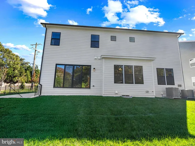 $1,699,990 | 8260 Colling Ridge Court, Alexandria, VA 22308