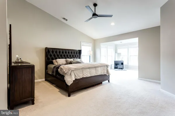 $3,600 | 43011 Marburg Terrace, Broadlands, VA 20148