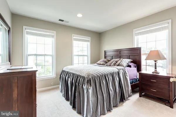 $3,600 | 43011 Marburg Terrace, Broadlands, VA 20148