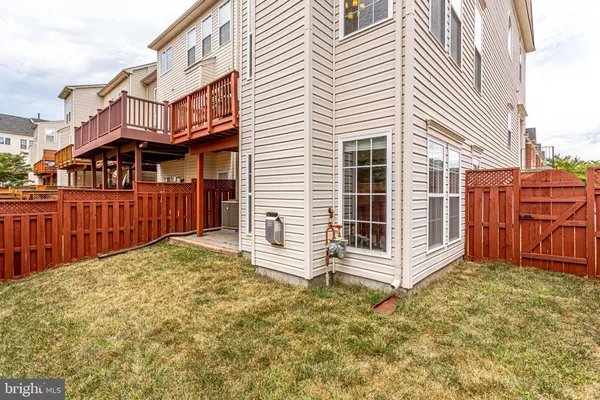 $3,600 | 43011 Marburg Terrace, Broadlands, VA 20148