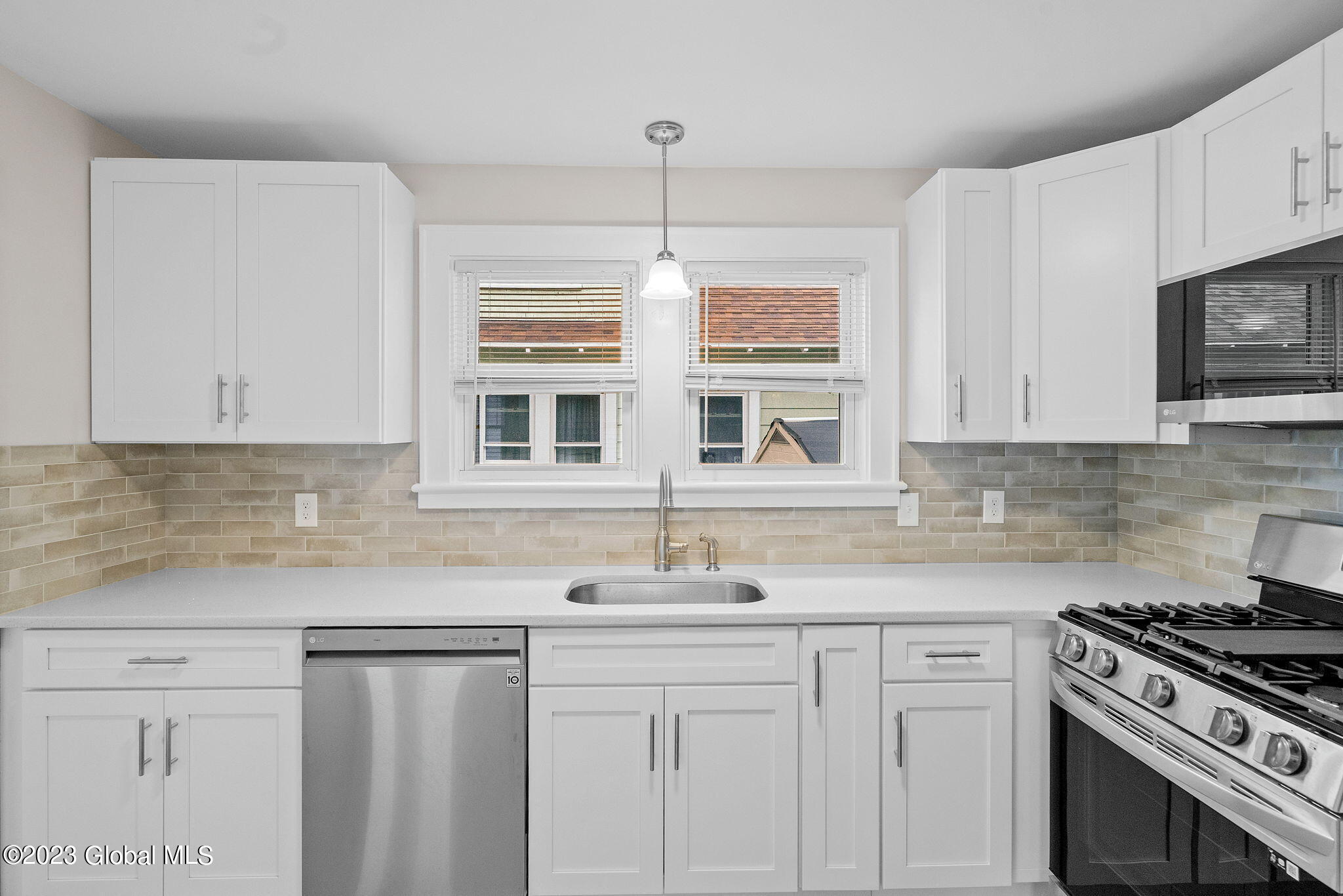 370 Princetown Road Rotterdam, NY 12306 - Photo 19 of 51 25-web-or-mls-370-princetown-rd