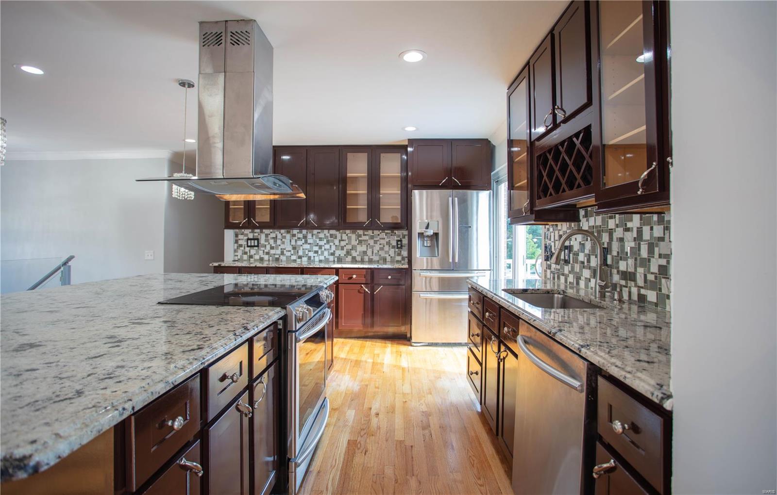 10282 Maebern Terrace St. Louis, MO 63127 - Photo 12 of 31