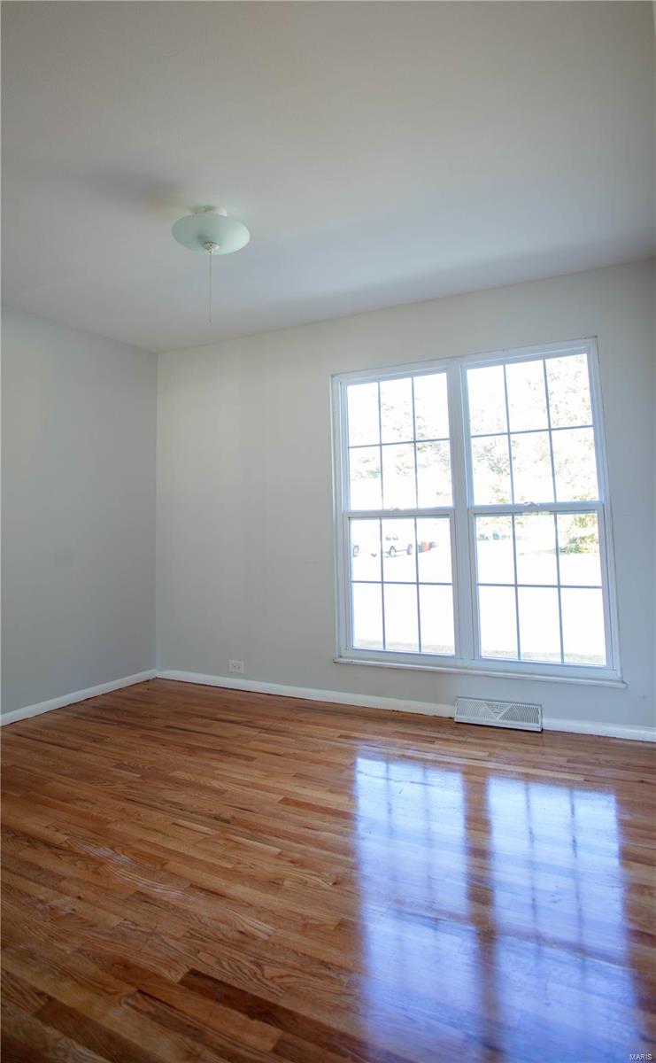 10282 Maebern Terrace St. Louis, MO 63127 - Photo 22 of 31