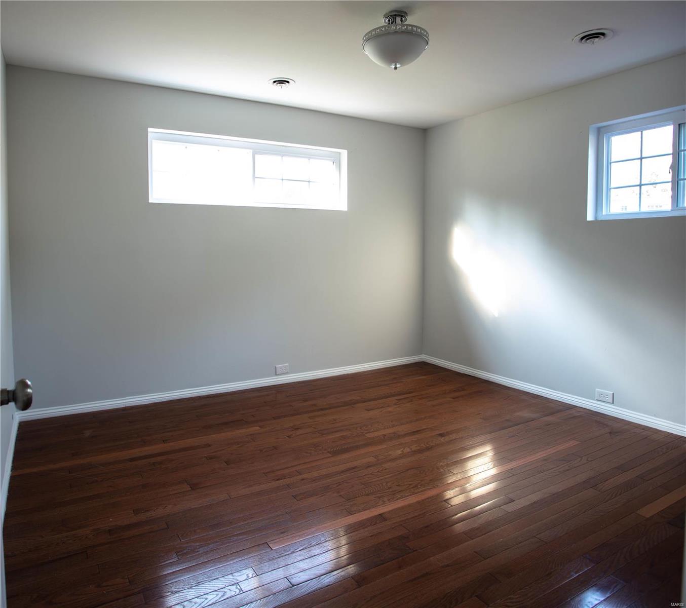 10282 Maebern Terrace St. Louis, MO 63127 - Photo 26 of 31