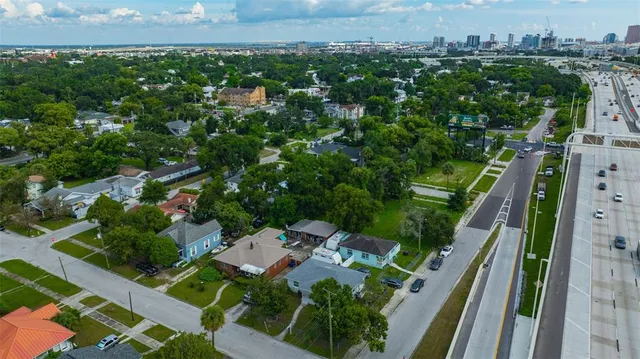 $2,700 | 701 East Adalee Street, Tampa, FL 33603