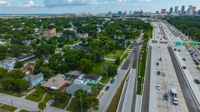 $2,700 | 701 East Adalee Street, Tampa, FL 33603