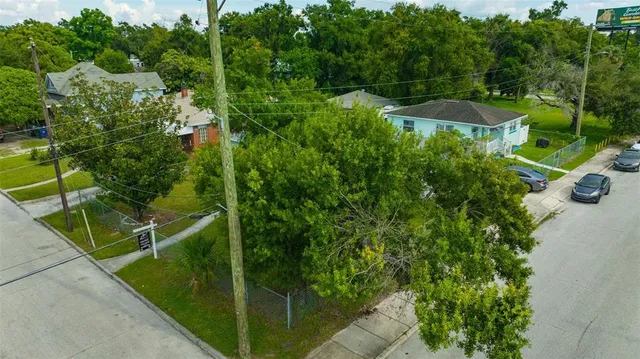 $2,700 | 701 East Adalee Street, Tampa, FL 33603