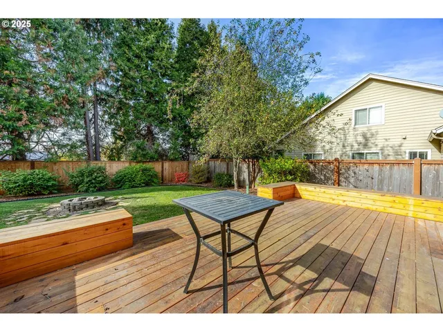 $519,000 | 2484 Crowther Drive, Eugene, OR 97404