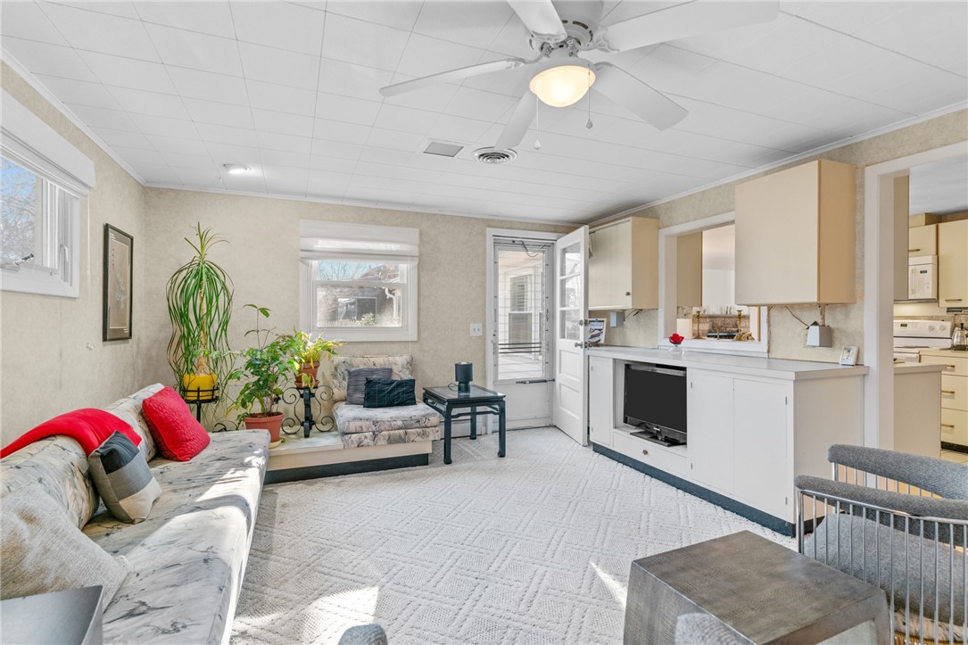 55 Sheffield Road Cranston, RI 02920 - Photo 16 of 39