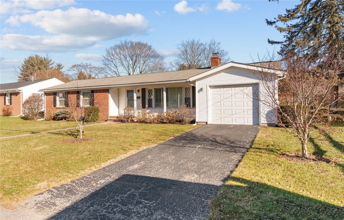 55 Sheffield Road Cranston, RI 02920 - Photo 2 of 39