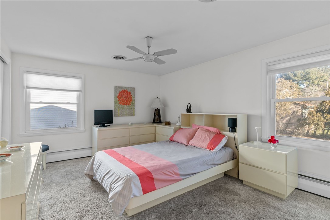 55 Sheffield Road Cranston, RI 02920 - Photo 21 of 39