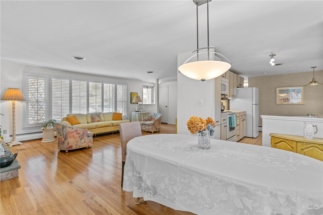 55 Sheffield Road Cranston, RI 02920 - Photo 10 of 39