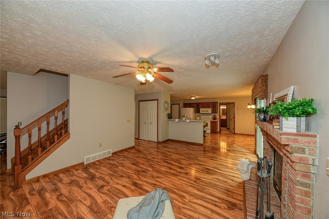 15620 Sperry Road Vermilion, OH 44089 - Photo 8 of 34 Gallery Image 8