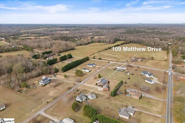 $367,000 | 109 Matthew Drive, Belton, SC 29627