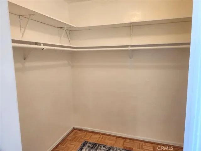 $488,000 | 18307 Burbank Boulevard, Unit 14, Tarzana, CA 91356