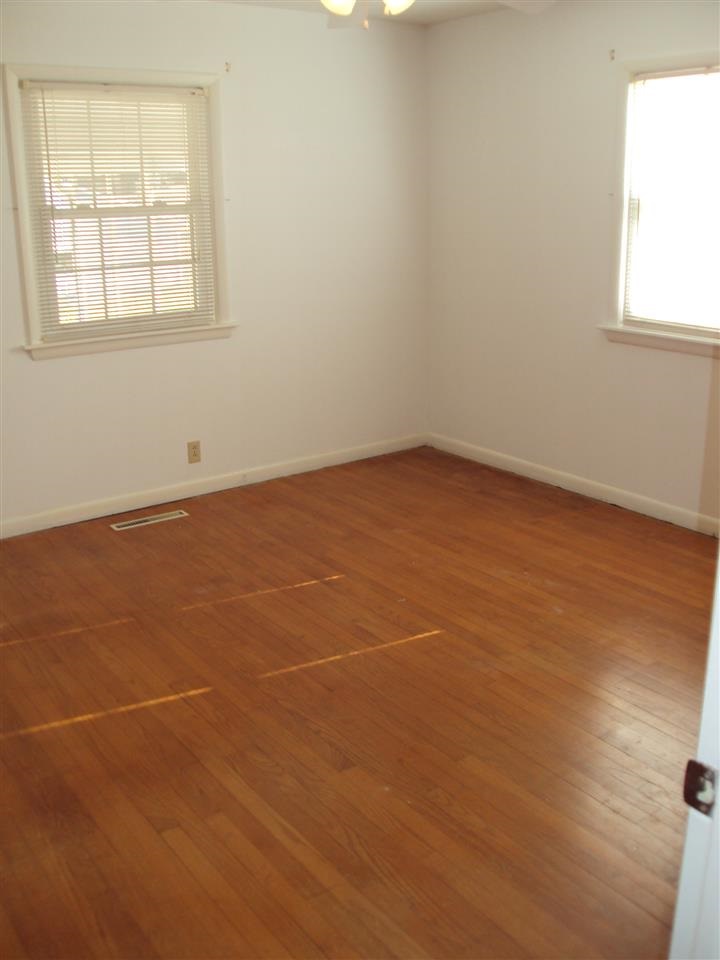 5288 Epworth Road Newburgh, IN 47630 - Photo 13 of 29 Gallery Image 13