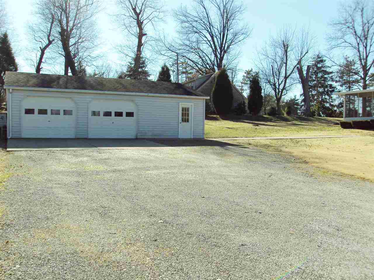 5288 Epworth Road Newburgh, IN 47630 - Photo 23 of 29 Gallery Image 23
