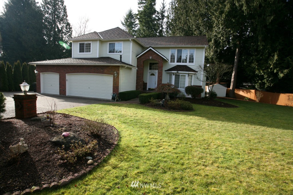 14505 144th Place Southeast Renton, WA 98059 - Photo 2 of 16
