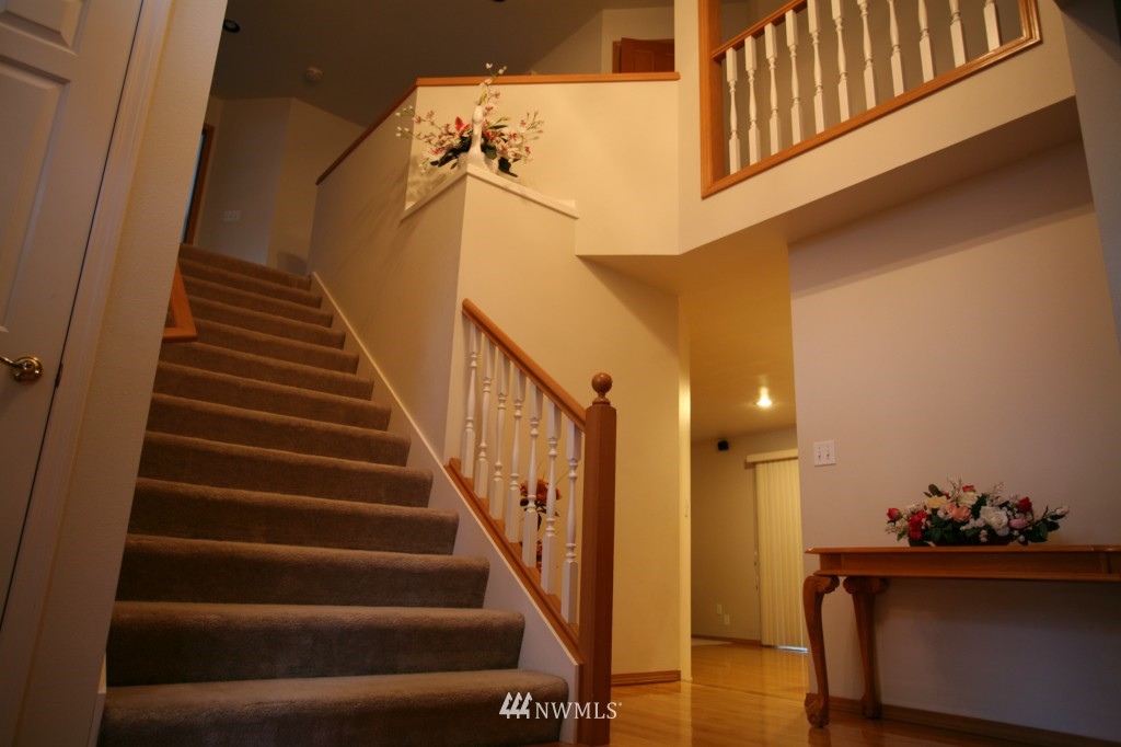 14505 144th Place Southeast Renton, WA 98059 - Photo 3 of 16