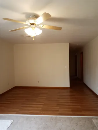 $1,000 | 1320 Moody Street, Paducah, TX 79248