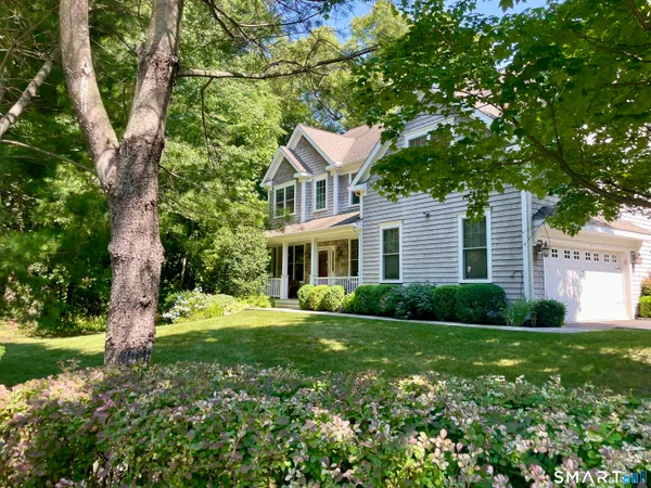 $1,295,000 | 2 Blue Mountain Court, Norwalk, CT 06851