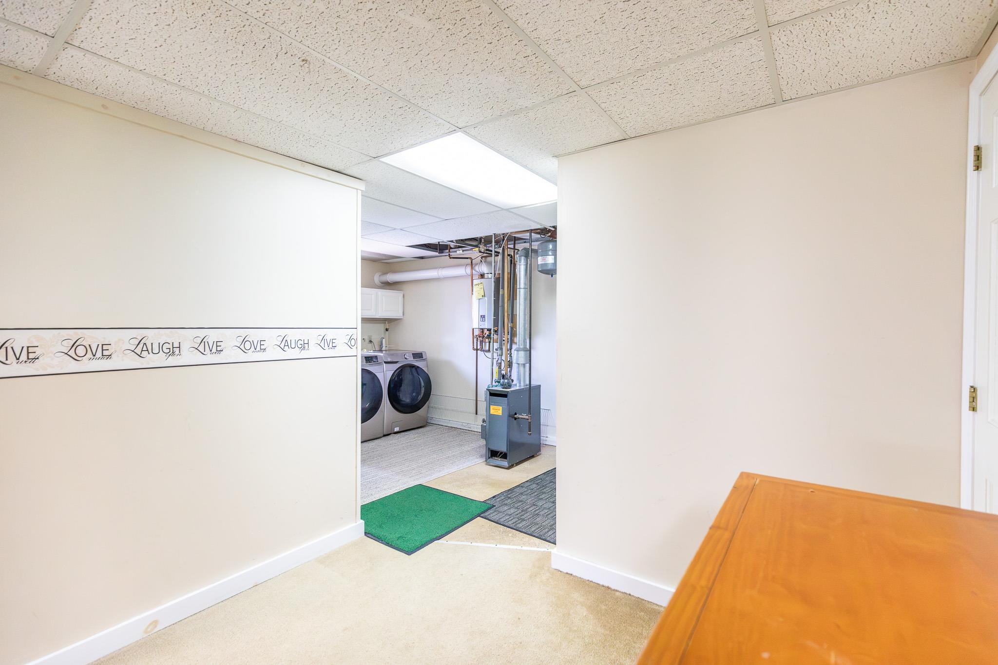35 Shaker Road Concord, NH 03301 - Photo 42 of 47