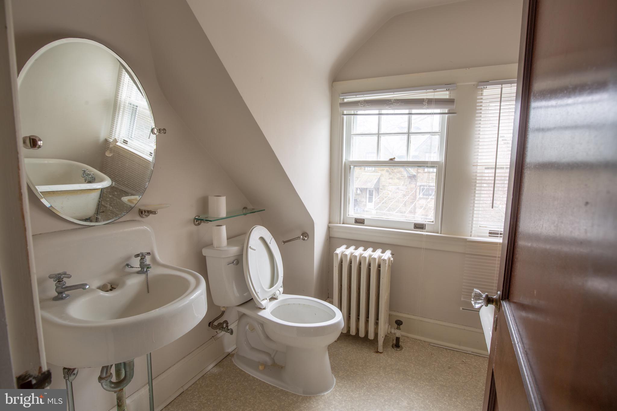 711 Stradone Road Bala Cynwyd, PA 19004 - Photo 26 of 28 Gallery Image 26