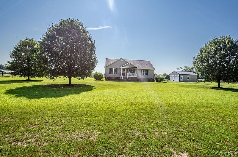 1222 Smokey Road Aylett, VA 23009 - Photo 17 of 32 Gallery Image 17