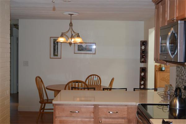 42 Donna Road Framingham, MA 01701 - Photo 5 of 22 Gallery Image 5
