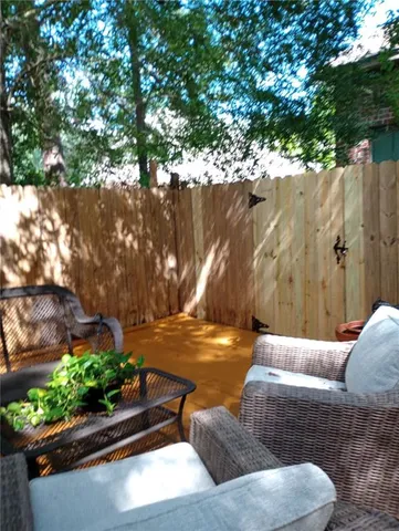 $170,000 | 720 Heavens Drive, Unit 8, Mandeville, LA 70471