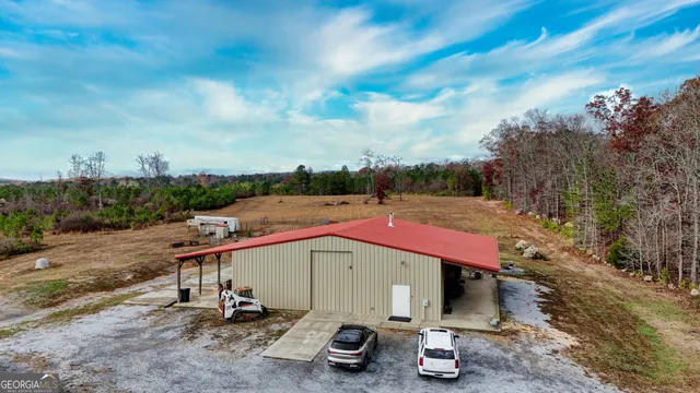 $750,000 | 2878 East Hermitage Road, Kingston, GA 30145