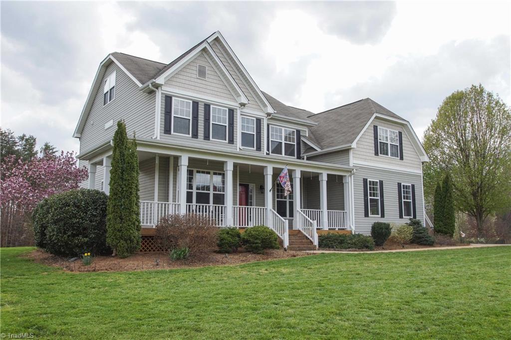 8007 Ives Drive Oak Ridge, NC 27310 - Photo 2 of 30