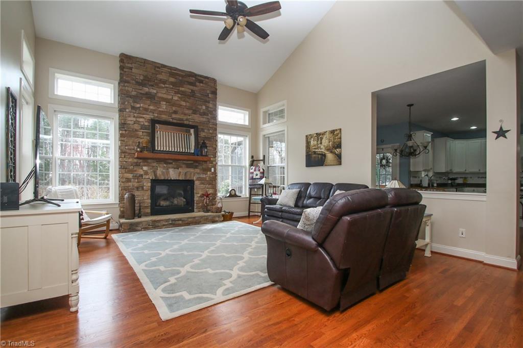 8007 Ives Drive Oak Ridge, NC 27310 - Photo 9 of 30